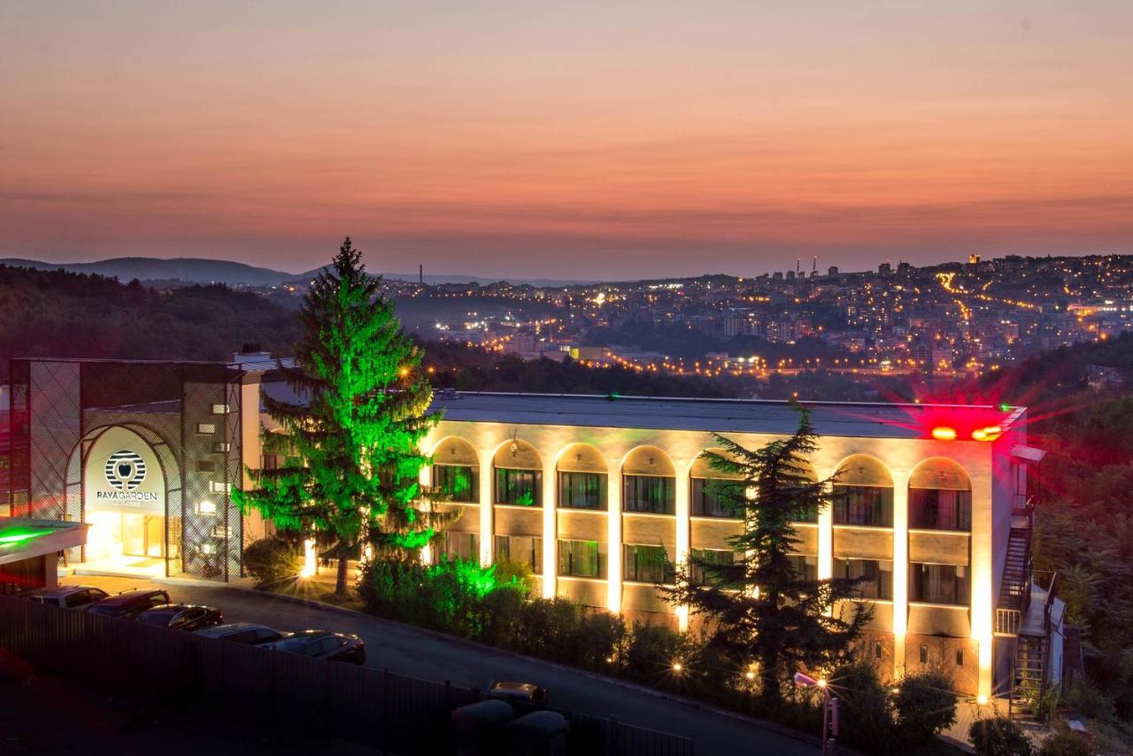 Park Hotel Raya Garden - Free Parking Tırnova Dış mekan fotoğraf