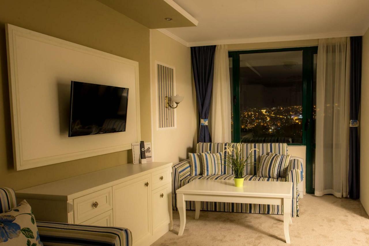 Park Hotel Raya Garden - Free Parking Tırnova Dış mekan fotoğraf